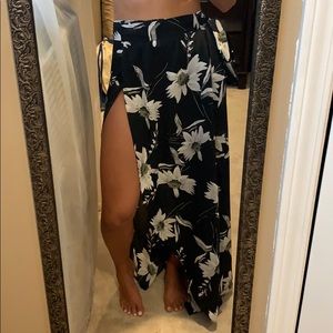 Bebe High waisted maxi skirt - sexy